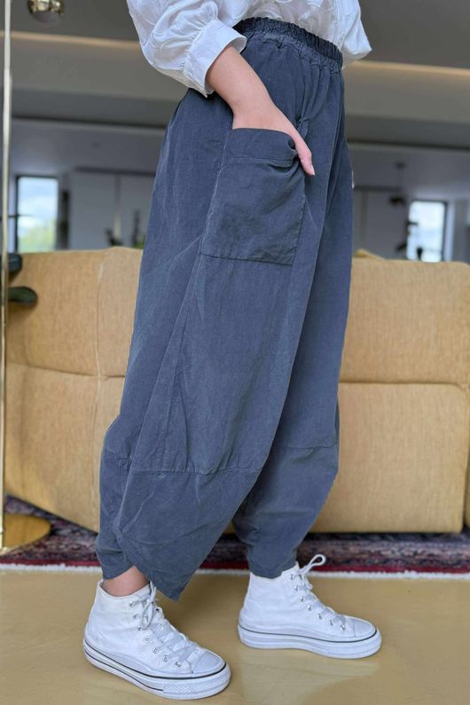 Made in Italy Cooper Needlecord Shelby Cocoon Pant Charcoal